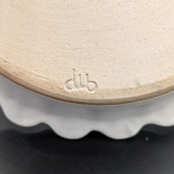 Art Pottery Pie Plate Pan Studio Hand Thrown Scalloped edge signed 11" Kitchen - Picture 3 of 10